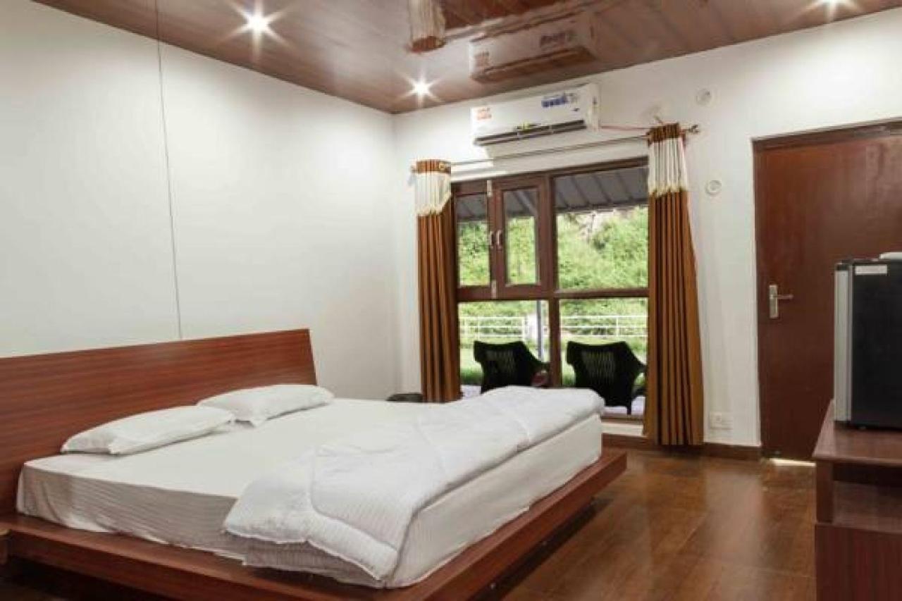 Sb Mount Resort Lansdowne Room photo